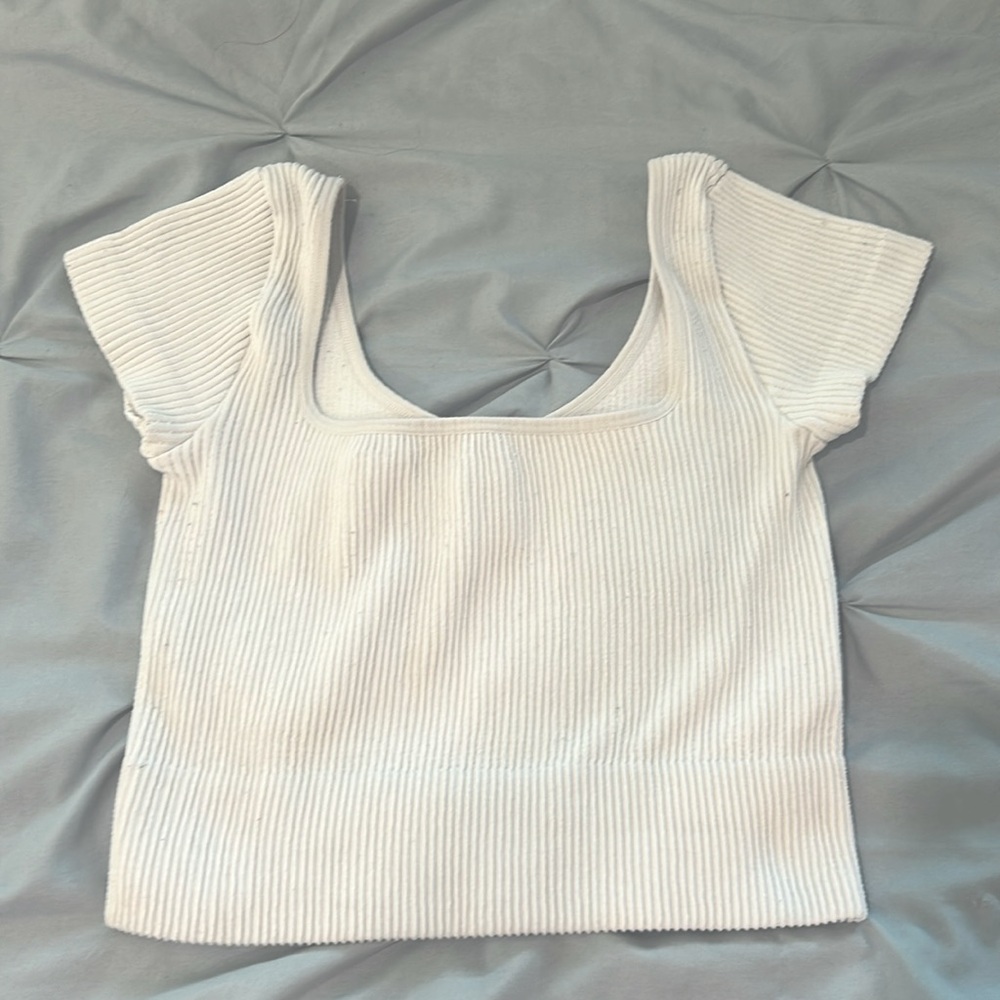 Cropped white top from DYNAMIC